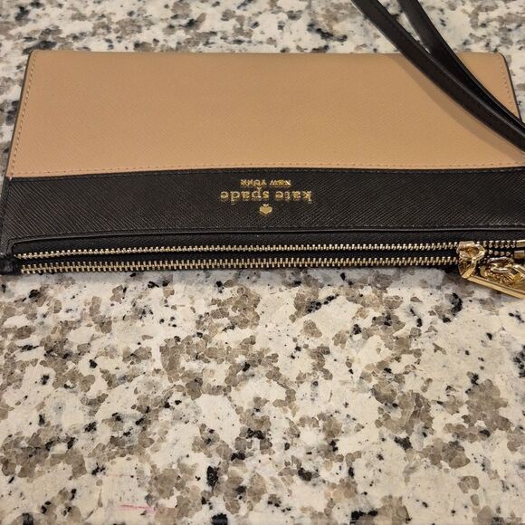 Kate Spade Madison Colorblock Saffiano leather double zip wristlet - Picture 4 of 10